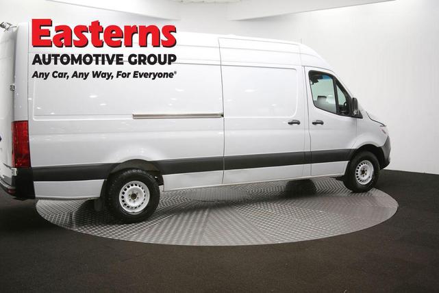 Photo of 2020 White Mercedes-Benz Sprinter 2500