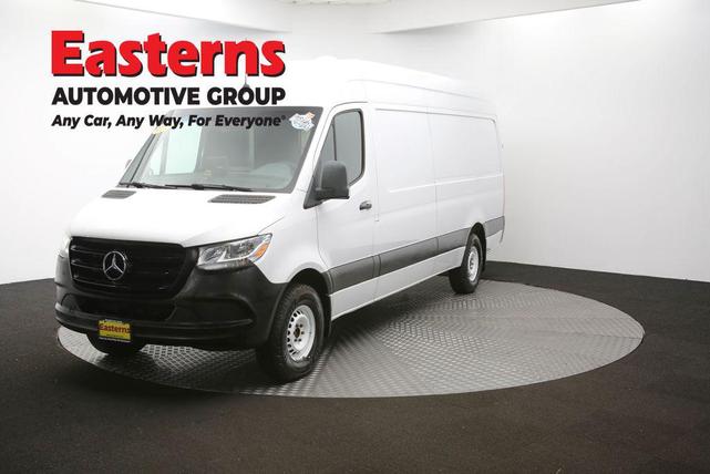 Photo of 2020 White Mercedes-Benz Sprinter 2500
