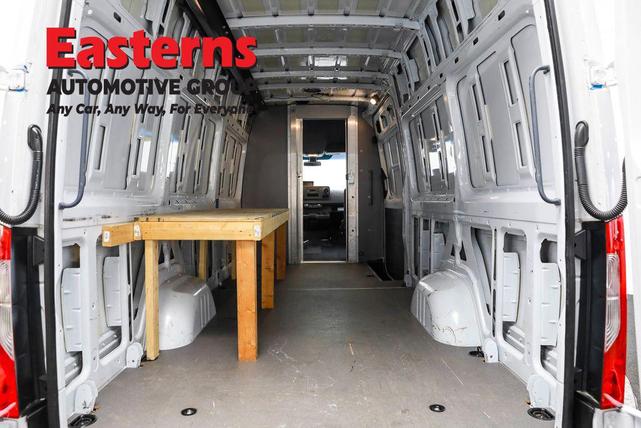 Photo of 2020 White Mercedes-Benz Sprinter 2500