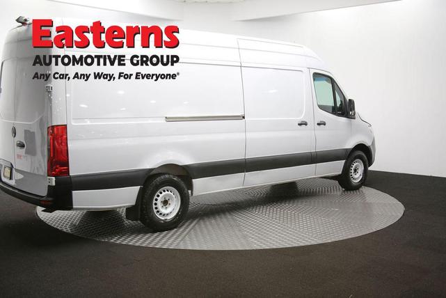 Photo of 2020 White Mercedes-Benz Sprinter 2500