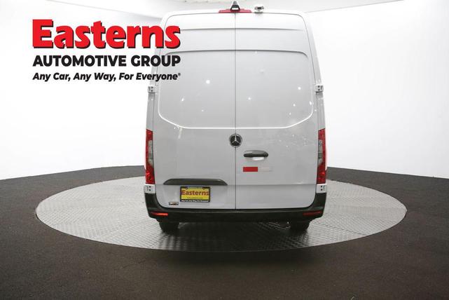 Photo of 2020 White Mercedes-Benz Sprinter 2500