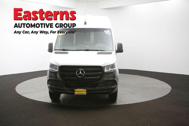 Photo of 2020 White Mercedes-Benz Sprinter 2500