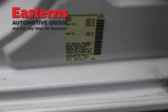 Photo of 2021 Pearl White Tricoat Nissan Altima