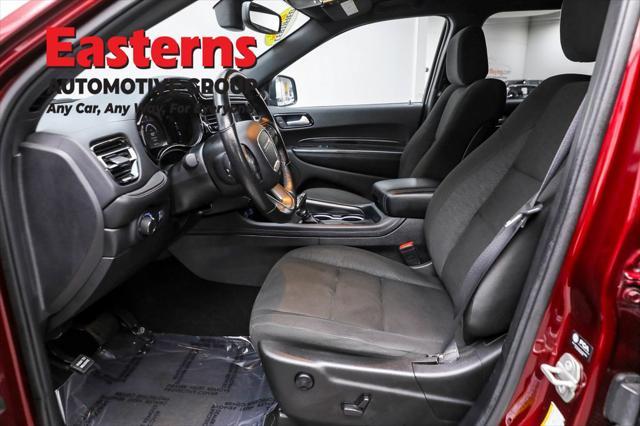 Photo of 2023 Octane Red Pearlcoat Dodge Durango