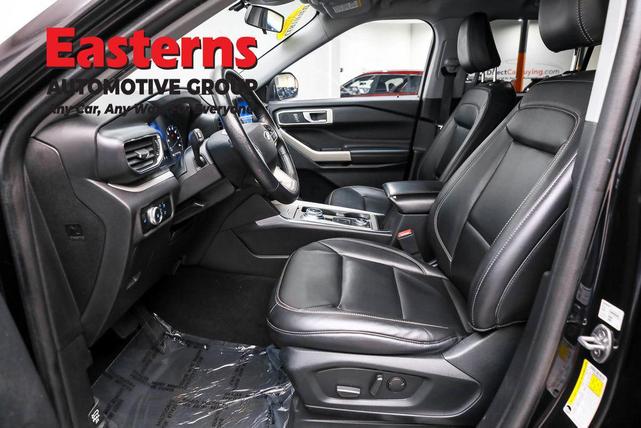 Photo of 2023 Agate Black Metallic Ford Explorer
