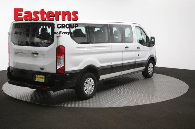 Photo of 2019 Oxford White Ford Transit-350