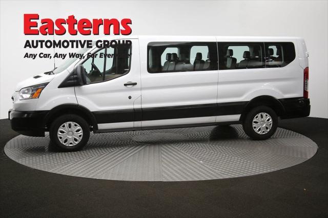 Photo of 2019 Oxford White Ford Transit-350