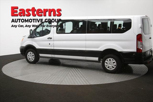 Photo of 2019 Oxford White Ford Transit-350