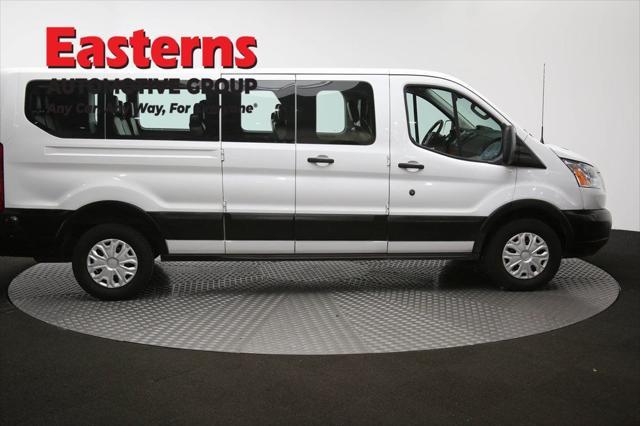 Photo of 2019 Oxford White Ford Transit-350