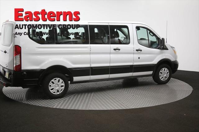 Photo of 2019 Oxford White Ford Transit-350