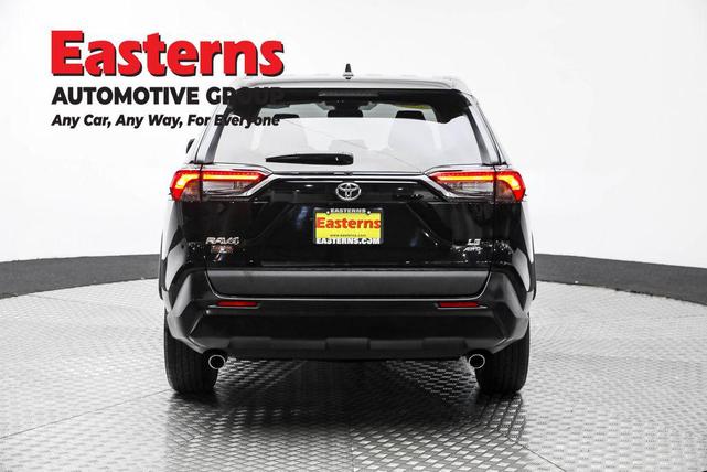 Photo of 2024 Midnight Black Metallic Toyota RAV4