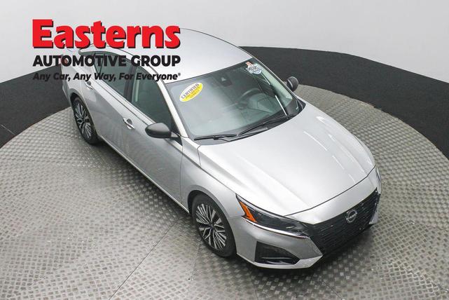 Photo of 2024 Brilliant Silver Metallic Nissan Altima