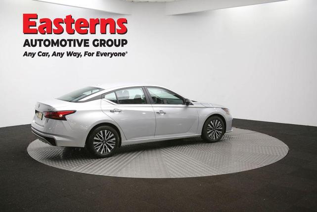 Photo of 2024 Brilliant Silver Metallic Nissan Altima
