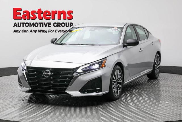 Photo of 2024 Brilliant Silver Metallic Nissan Altima