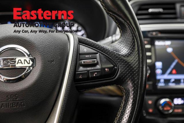 Photo of 2018 Brilliant Silver Nissan Maxima
