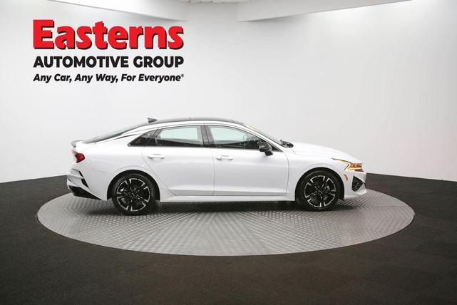 Photo of 2023 Glacial White Pearl Kia K5
