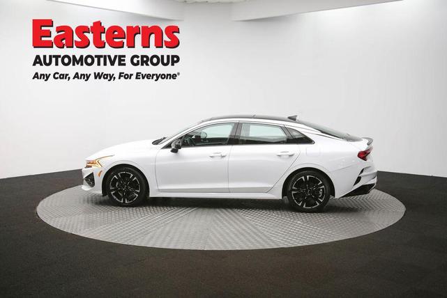 Photo of 2023 Glacial White Pearl Kia K5