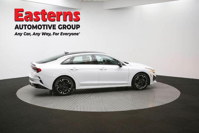 Photo of 2023 Glacial White Pearl Kia K5