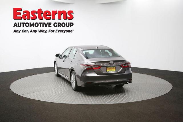 Photo of 2022 Gray Toyota Camry