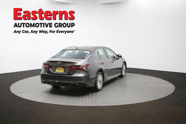 Photo of 2022 Gray Toyota Camry