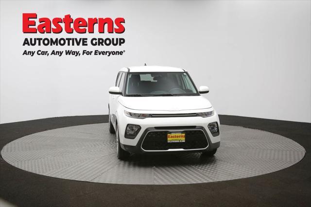 Photo of 2022 Snow White Pearl Kia Soul