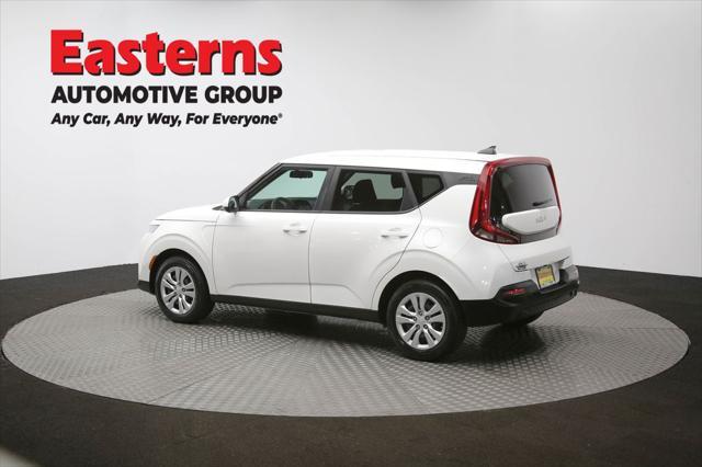 Photo of 2022 Snow White Pearl Kia Soul