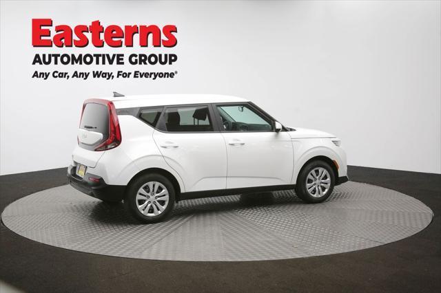 Photo of 2022 Snow White Pearl Kia Soul