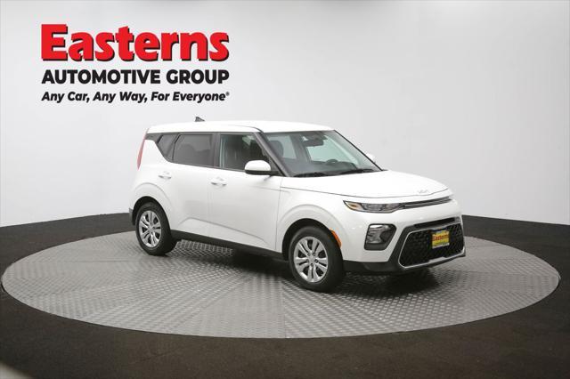 Photo of 2022 Snow White Pearl Kia Soul