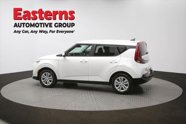 Photo of 2022 Snow White Pearl Kia Soul