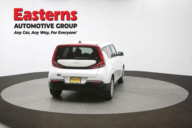 Photo of 2022 Snow White Pearl Kia Soul