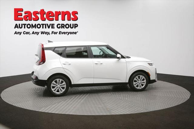 Photo of 2022 Snow White Pearl Kia Soul