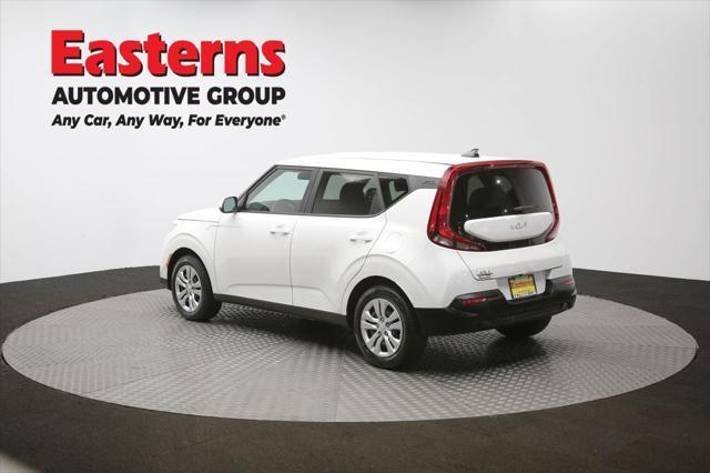 Photo of 2022 Snow White Pearl Kia Soul
