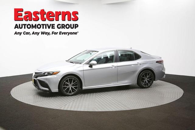 Photo of 2023 Celestial Silver Metallic Toyota Camry