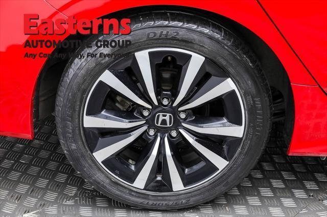 Photo of 2022 Rallye Red Honda Civic