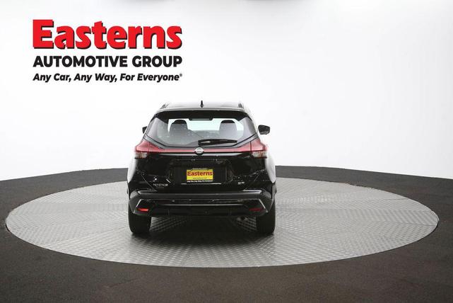 Photo of 2024 Super Black Nissan Kicks