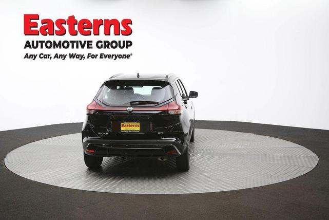 Photo of 2024 Super Black Nissan Kicks