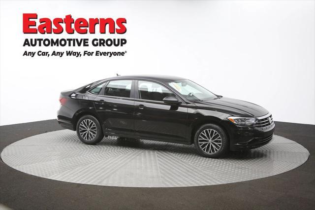 Photo of 2021 Black Uni Volkswagen Jetta