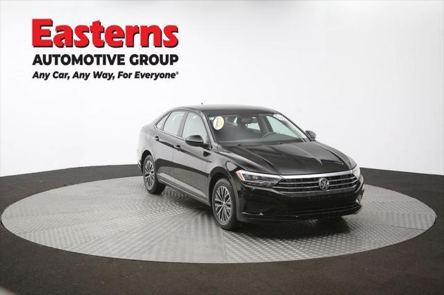Photo of 2021 Black Uni Volkswagen Jetta