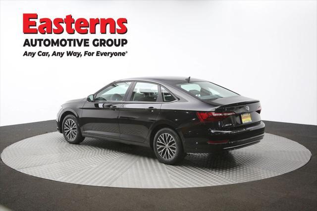 Photo of 2021 Black Uni Volkswagen Jetta