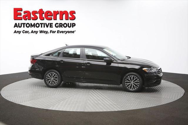 Photo of 2021 Black Uni Volkswagen Jetta