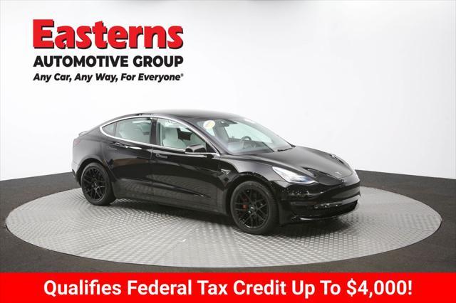 Photo of 2019 Solid Black Tesla Model 3