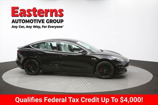 Photo of 2019 Solid Black Tesla Model 3