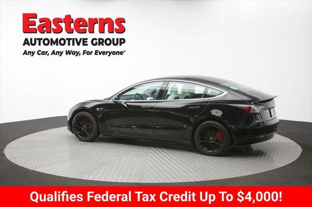Photo of 2019 Solid Black Tesla Model 3