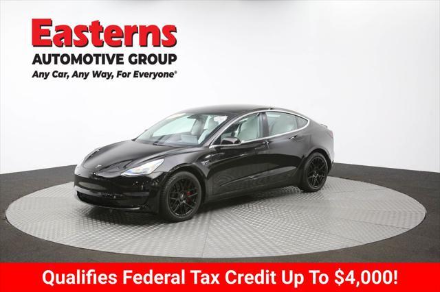 Photo of 2019 Solid Black Tesla Model 3
