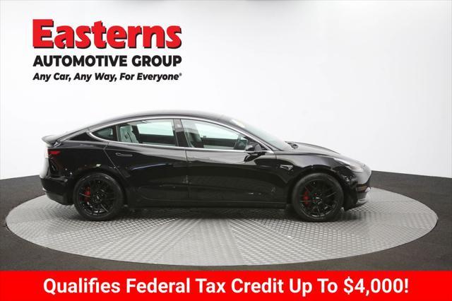 Photo of 2019 Solid Black Tesla Model 3