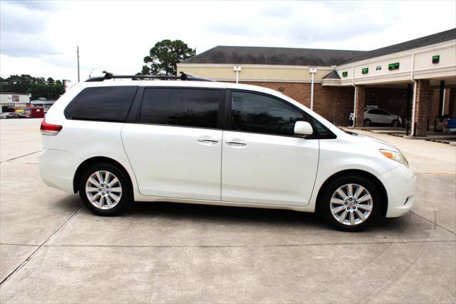 2012 Toyota Sienna