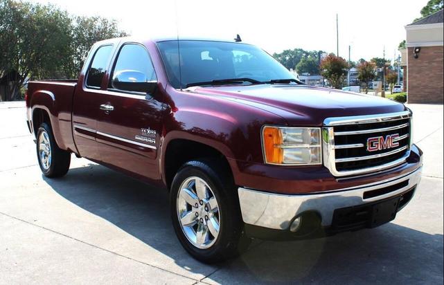 Photo of 2013 Burgundy GMC Sierra 1500