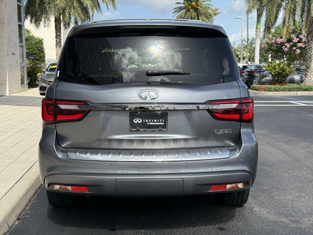 Photo of 2021 Graphite Shadow INFINITI QX80