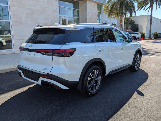 Photo of 2025 Majestic White INFINITI QX60
