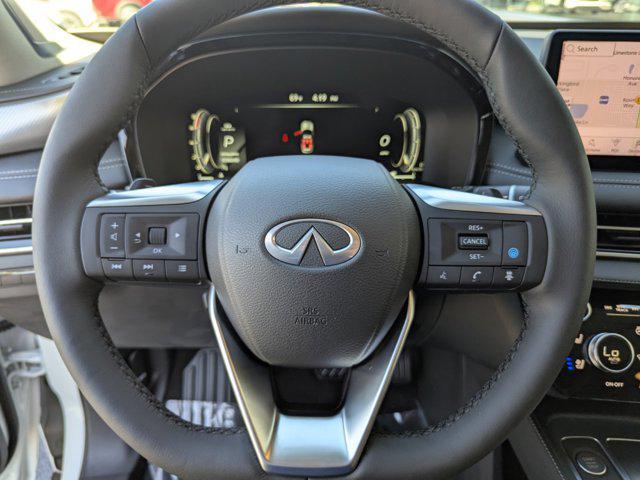 Photo of 2025 Majestic White INFINITI QX60